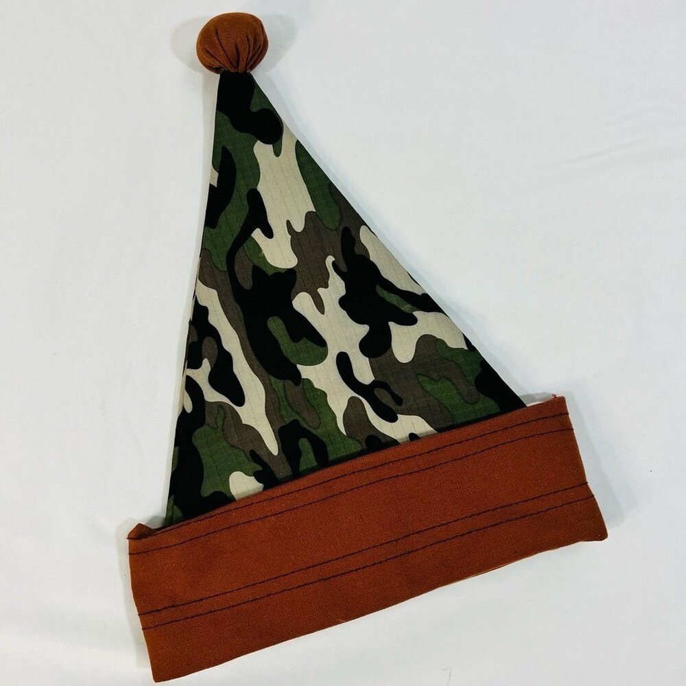 Camo Santa Hat w/ Brown Trim